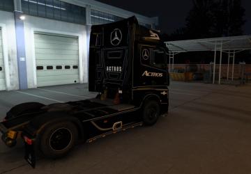 Actros MP4 Black Skin version 1.0 for Euro Truck Simulator 2 (v1.45)