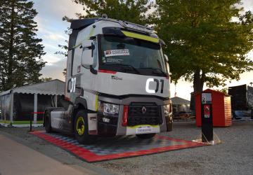 Renault 01 Racing Pitstop Skin + Rims version 1.0 for Euro Truck Simulator 2 (v1.35.x, 1.36.x)