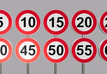 Speed Limit/Restriction Signs (Prefab*) version 1.0.0.0 for Farming Simulator 2019 (v1.7.x)